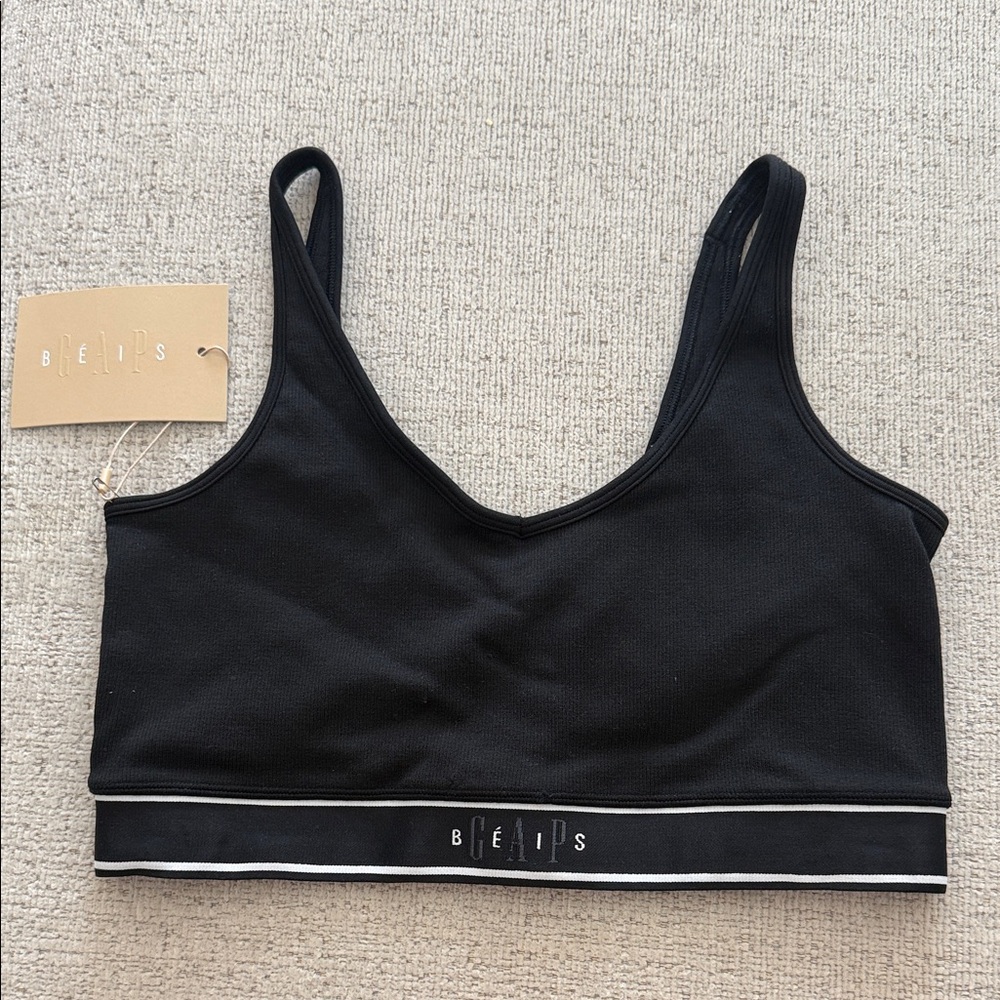 BEIS X Gap Black Sports Bra Size L NWT